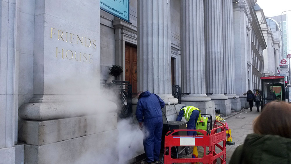 Facade steam cleaning